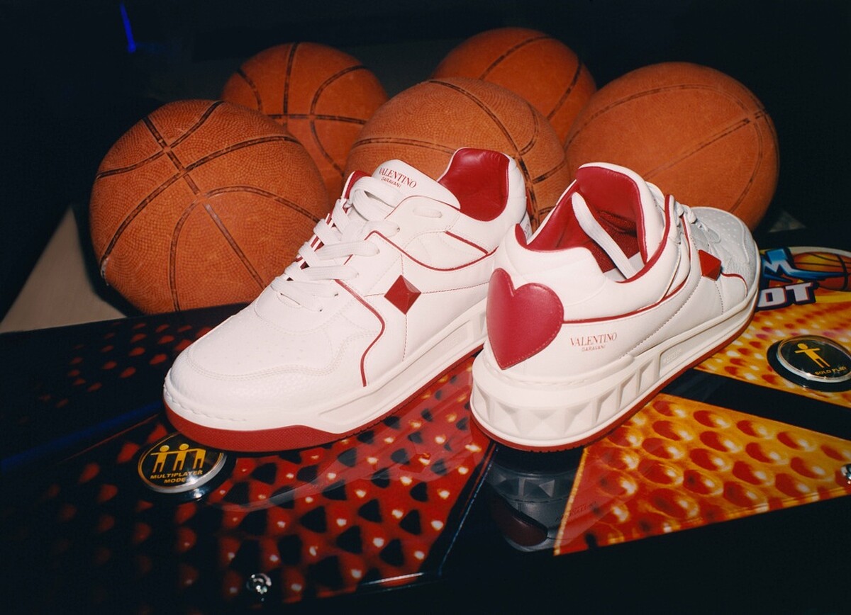 One Stud低筒運動鞋，NT29,800