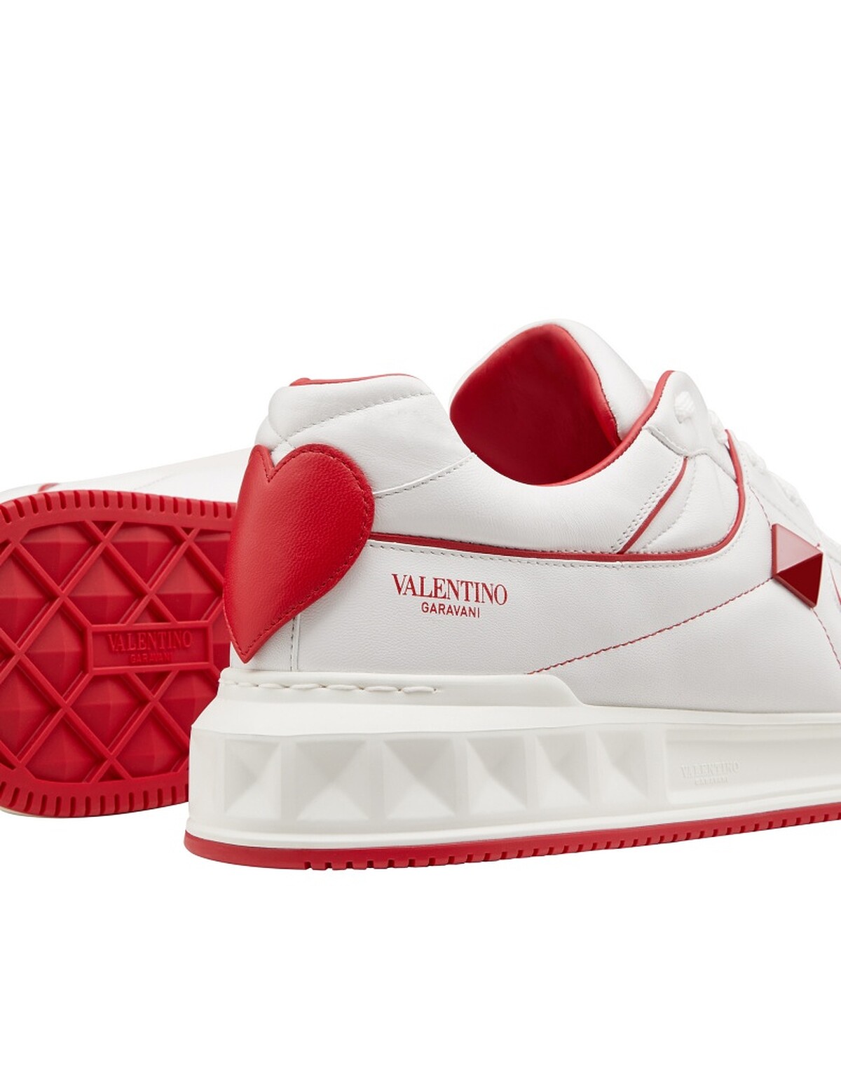 One Stud低筒運動鞋，NT29,800