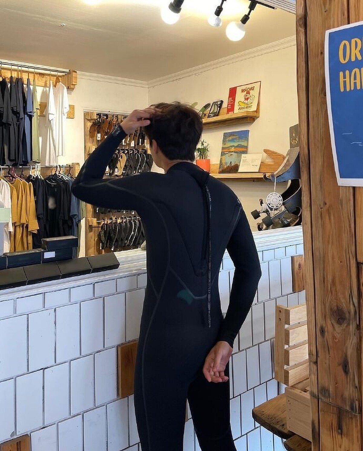  金宣虎 《海村岸恰恰恰》「洪班長」的熱血海洋子 Look 有毒