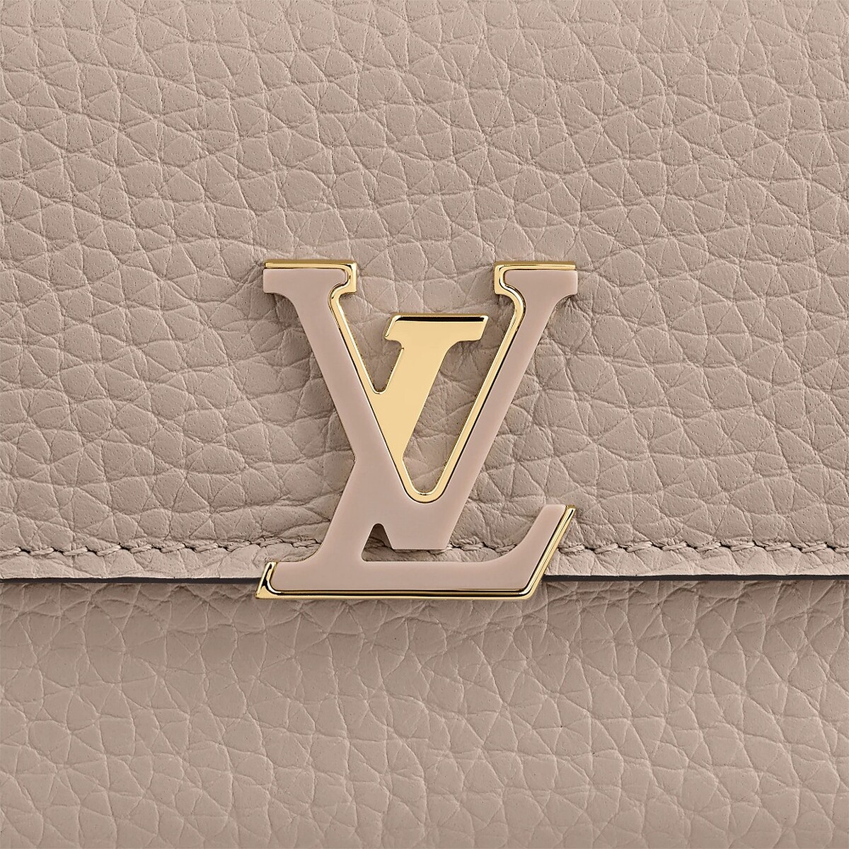 LV CAPUCINES XS 錢包，NT28,300