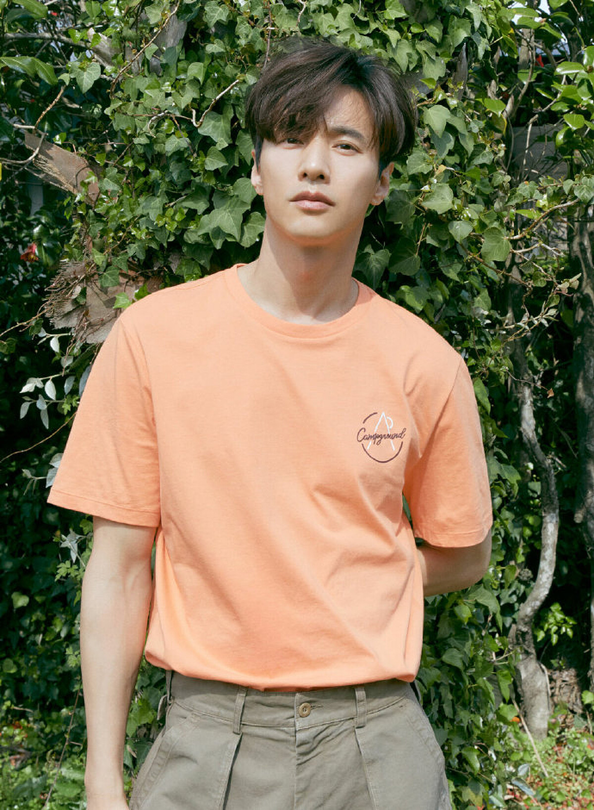 43歲 元斌 代言大片再狙擊！