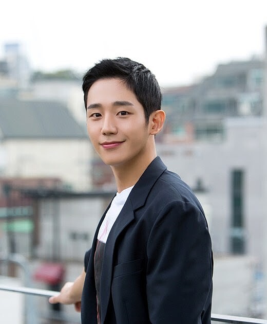 丁海寅 擔任 短篇電影《Unframed》男主角