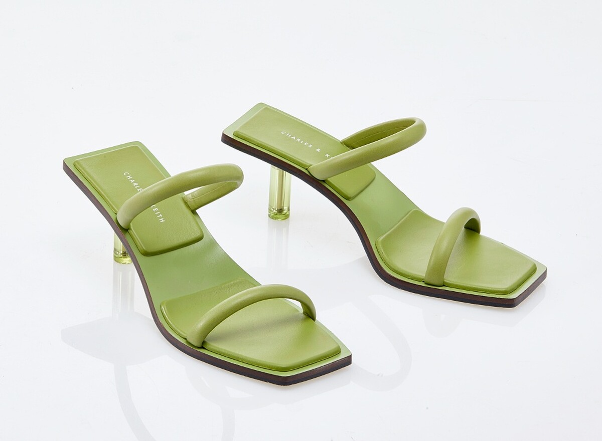 透明跟涼鞋，NT1,890