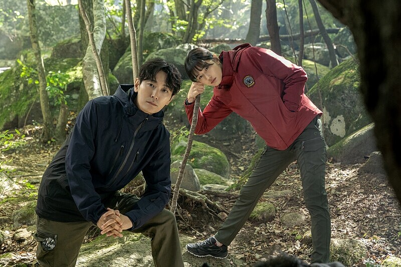 全智賢、朱智勛 《智異山》
