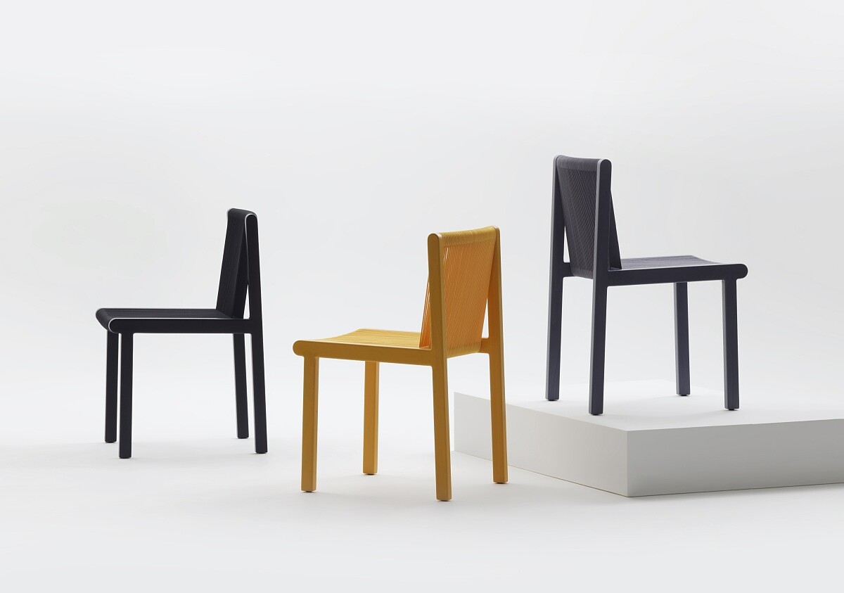 Mattiazzi 設計的新品 FILO 單椅更是米蘭傢俱展中的亮點之一。