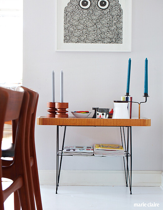 一些古董器皿、為 OMM Design 設計的產品,以及手捏陶器,這裡是她常常駐留的角落。