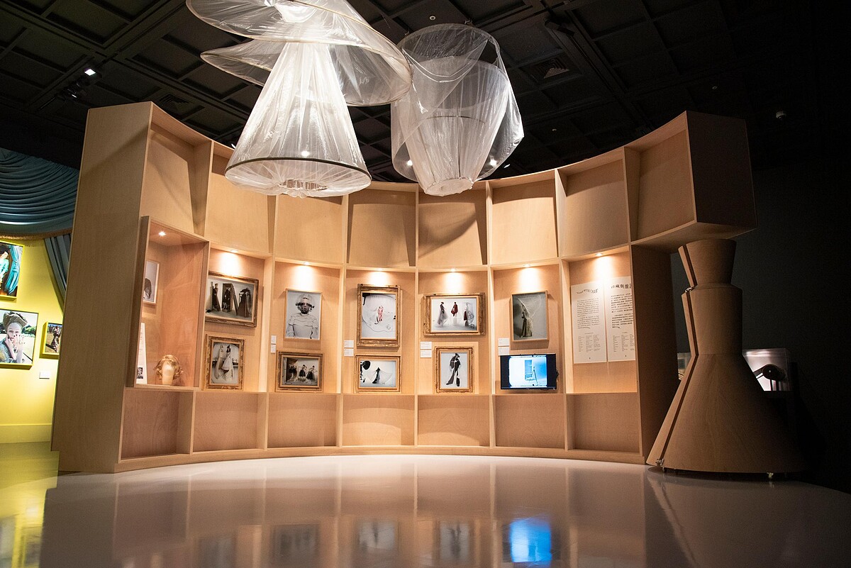 Tim Walker特展-第二展區2-8珍藏與維護