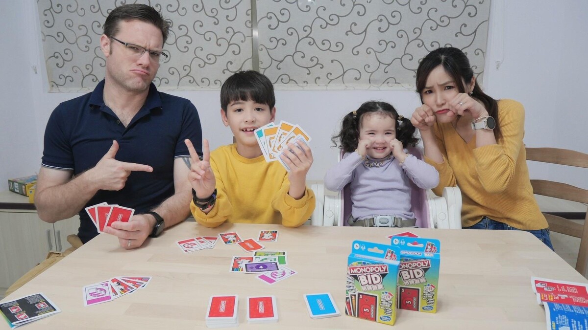 ▲▼伊萊一家經常充滿笑聲。（圖／微風國際）