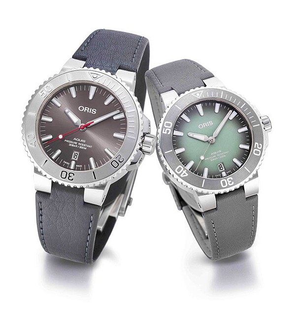 (左) Oris Aquis Relief 手錶,錶徑43.5mm,自動上鍊機芯,售價NT$55,000 (右)Oris Aquis 手錶,錶徑39.5mm,自動上鍊機芯,售價NT$55,000