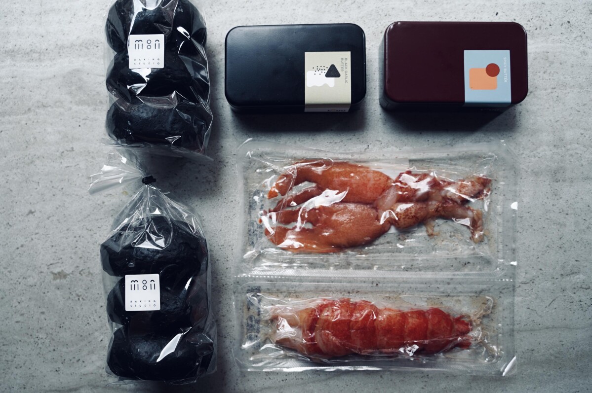 黑月派對龍蝦堡組合，售價NT1,680。