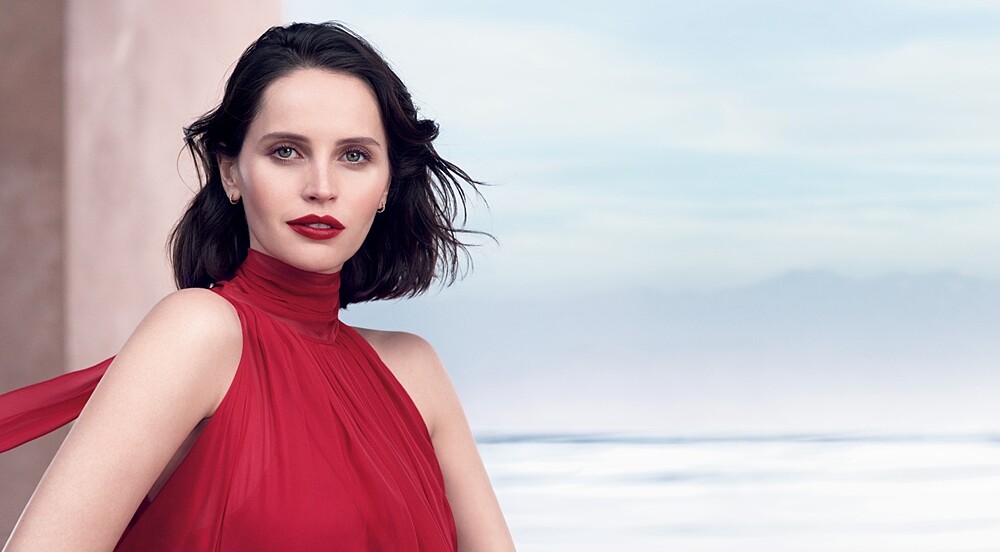 Felicity Jones擦上肌膚之鑰奢潤唇膏#103傳奇