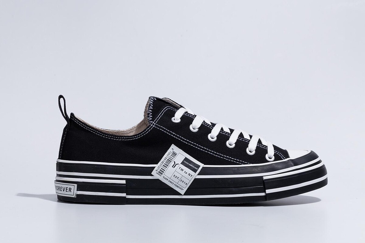 將於８月中推出，為鞋櫃必備鞋款！