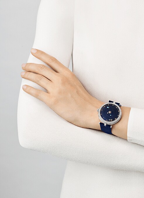 Van Cleef & Arpels - Lady Arpels Planetarium腕錶,建議售價約新台幣$7,480,000元
