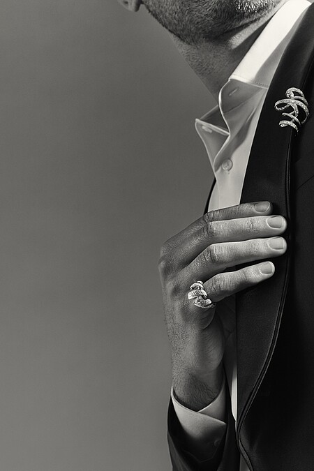 Torsade de Chaumet高級珠寶系列模特兒形象照