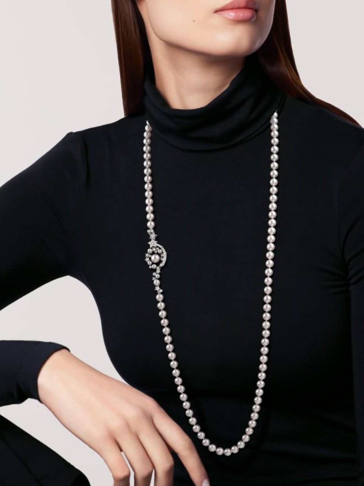 CHANEL Com&egrave;te Perl&eacute;e系列長項鍊