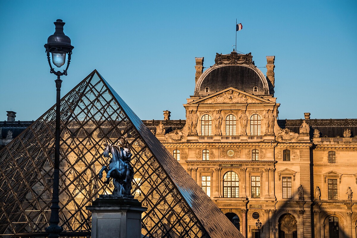 Palais du Louvre. Cour Napoléon - Pyramide du Louvre © Pei Ieoh Ming Photo © Musée du Louvre, Dist. RMN-Grand Palais / Olivier Ouadah