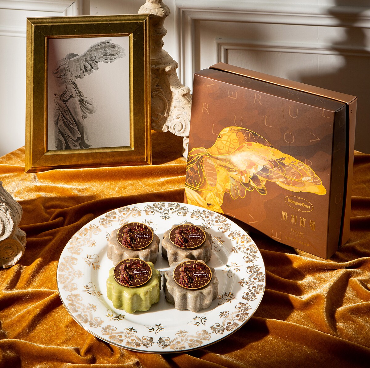 「勝利降臨」冰淇淋月餅禮盒,NT1,180(4入)