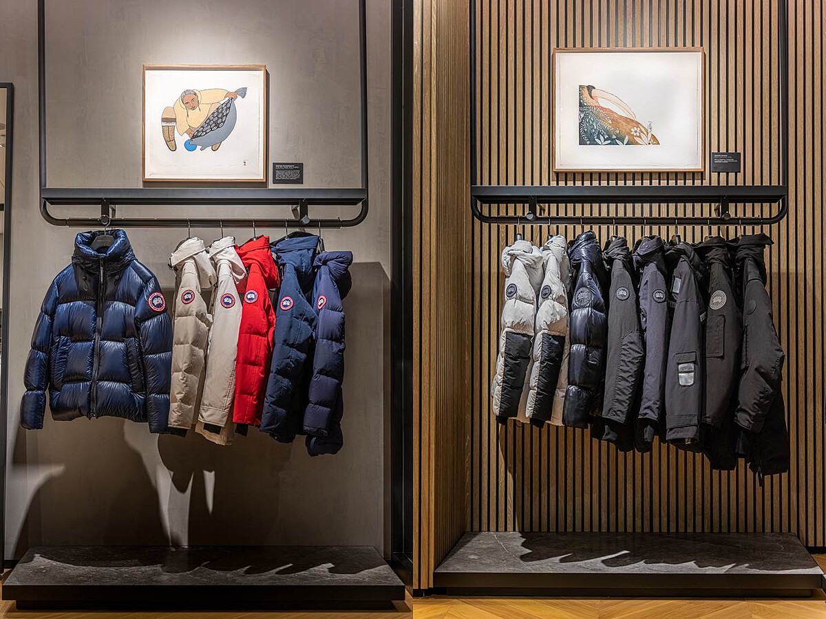 透過掛置於店內牆上的因紐特藝術家作品，刻畫了因紐特人在嚴寒的北境極地與大自然融為一體的傳統生活方式。