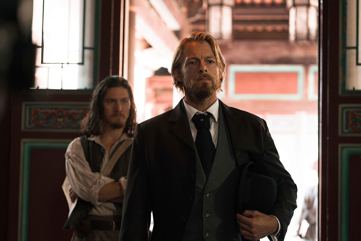 《斯卡羅》法比歐(右)詮釋「李仙得」演技大爆發,左為周厚安