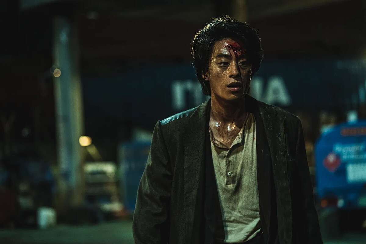 具教煥 《屍速列車：感染半島》中飾演林大尉令人印象深刻