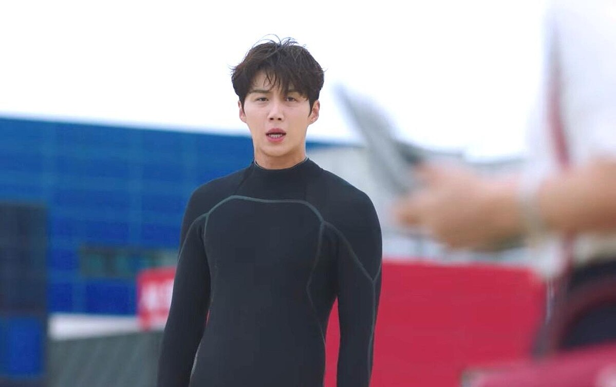  金宣虎、申敏兒《海岸村恰恰恰》首播紅盤！