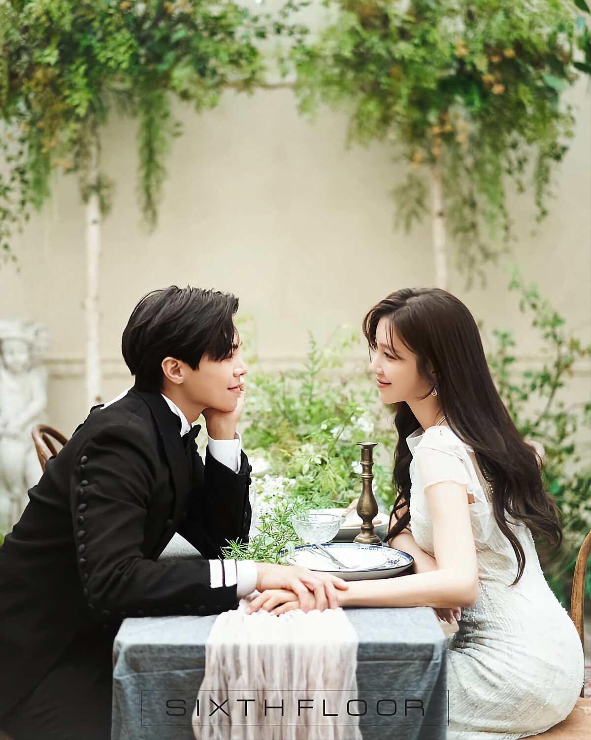 《上流戰爭3》秀蓮、羅根 絕美婚紗照釋出！