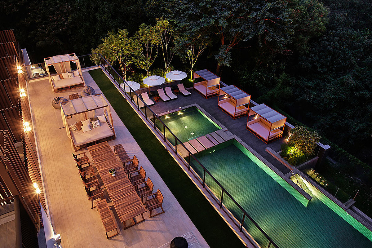 捷絲旅台南十鼓館為全台首間有戶外泳池的捷絲旅分館