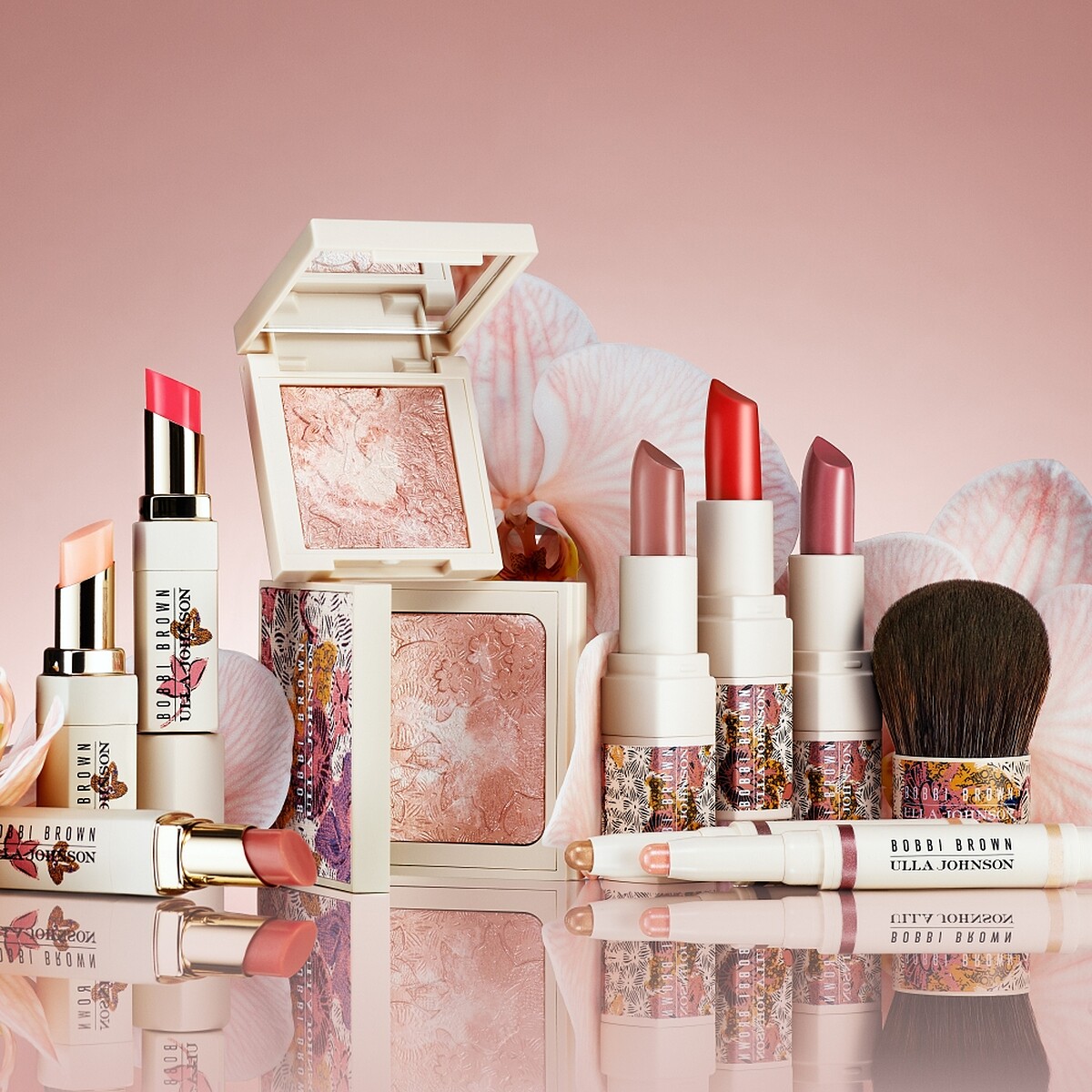 Bobbi Brown芭比波朗 x Ulla Johnson聯名彩妝系列浪漫薰陶版主視覺