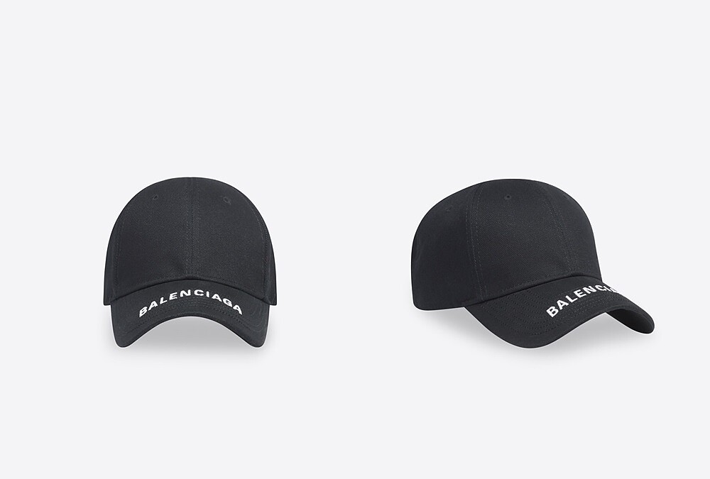 Balenciaga帽簷刺繡棒球帽，NT12,800