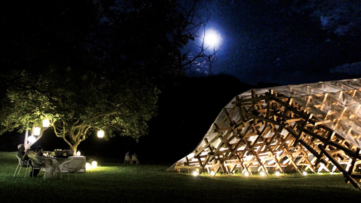 日本建築大師隈研吾打造的風檐