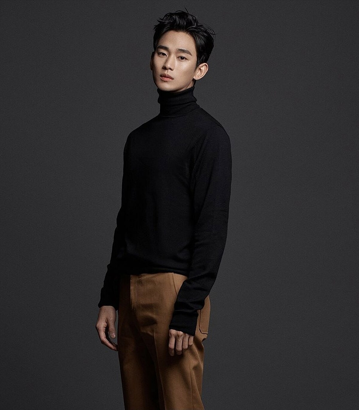 金秀賢為2021韓國藝人身價第2名