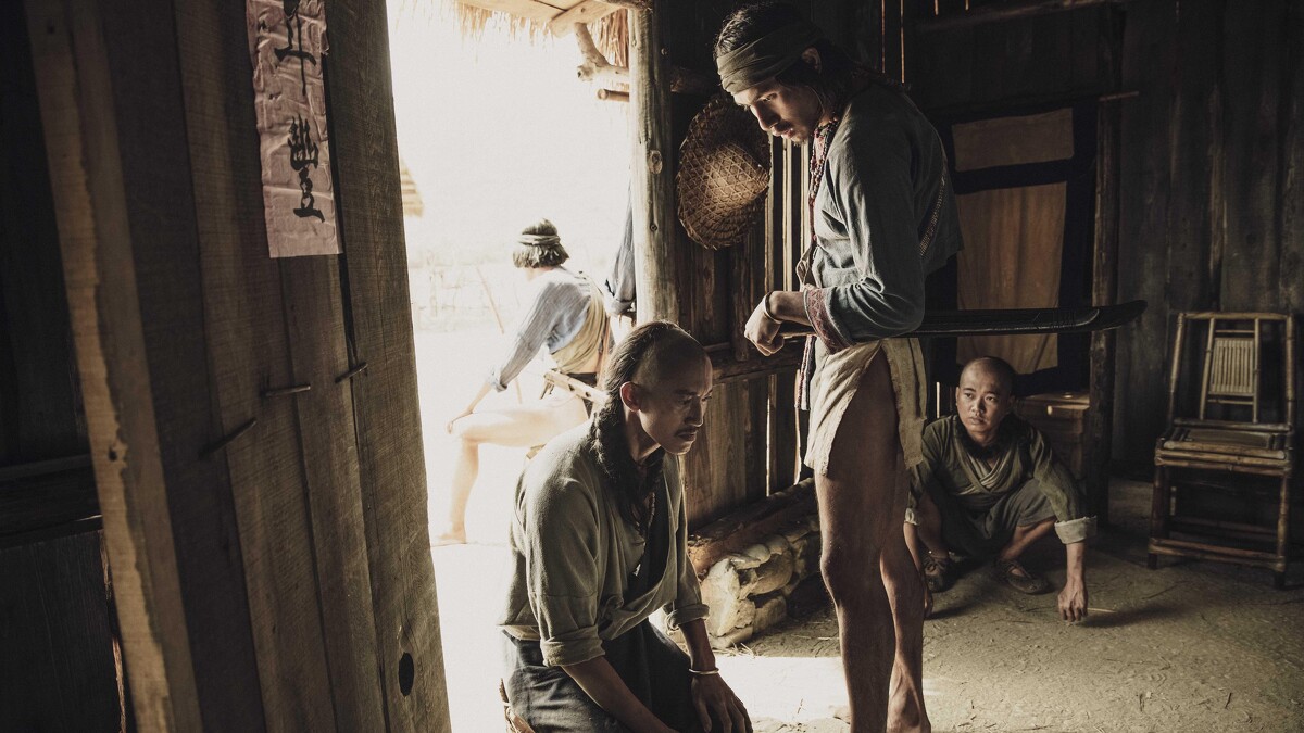 《斯卡羅》張瑋帆（右二）對戲金鐘視帝吳慷仁（左）超級緊張，堪稱「超級打怪場」