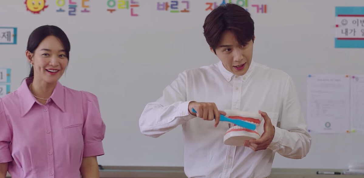 《海岸村恰恰恰》金宣虎「斜槓洪班長」才藝富翁無誤！