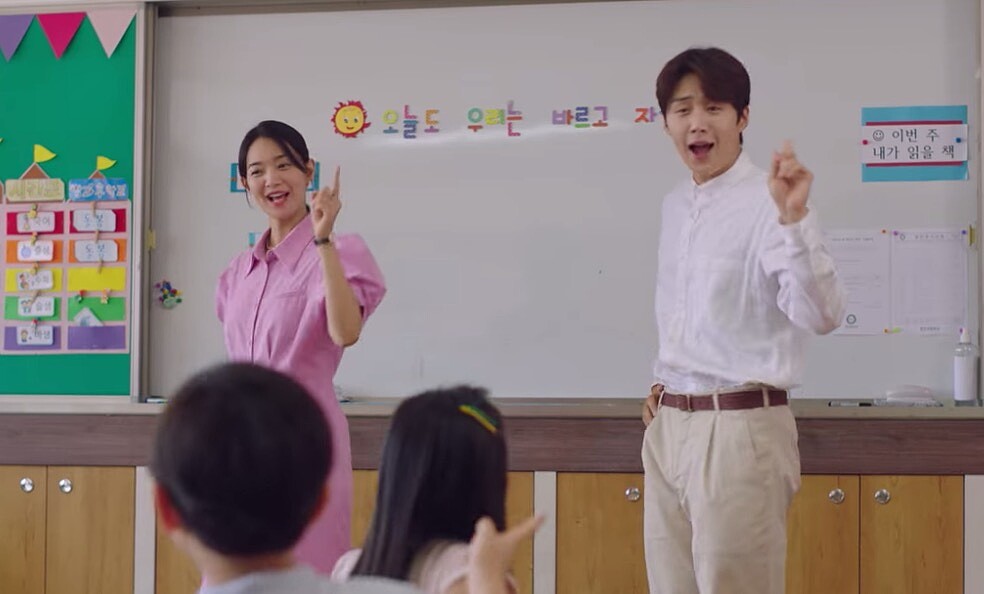 《海岸村恰恰恰》金宣虎「斜槓洪班長」才藝富翁無誤！