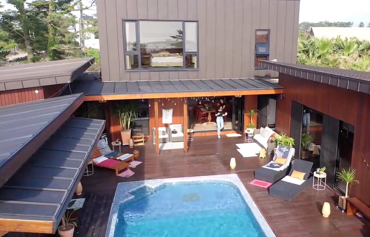 《換乘戀愛》濟州島民宿B棟「濟州湯布院」