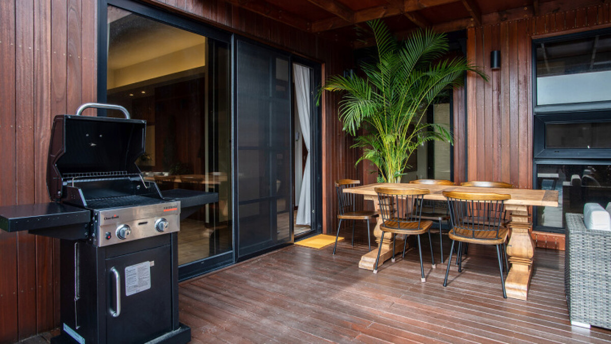 《換乘戀愛》濟州島民宿B棟「濟州湯布院」