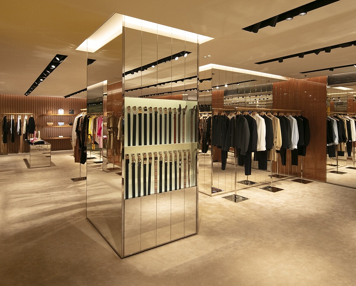 Burberry台中新光三越專賣店