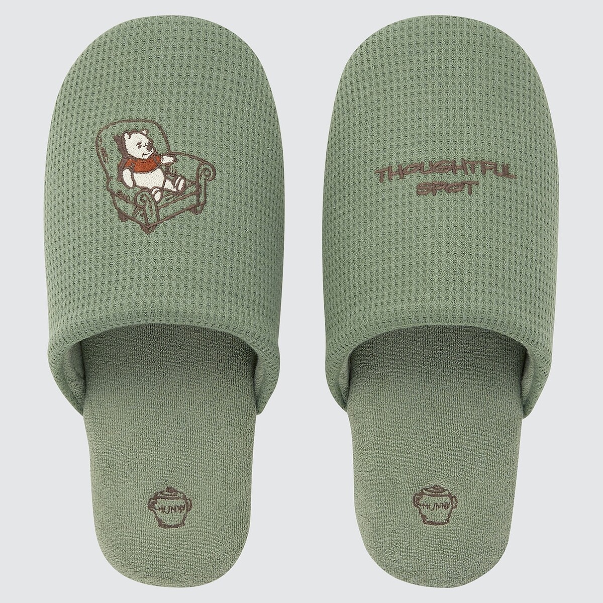 Winnie the Pooh家居拖鞋，售價NT$390