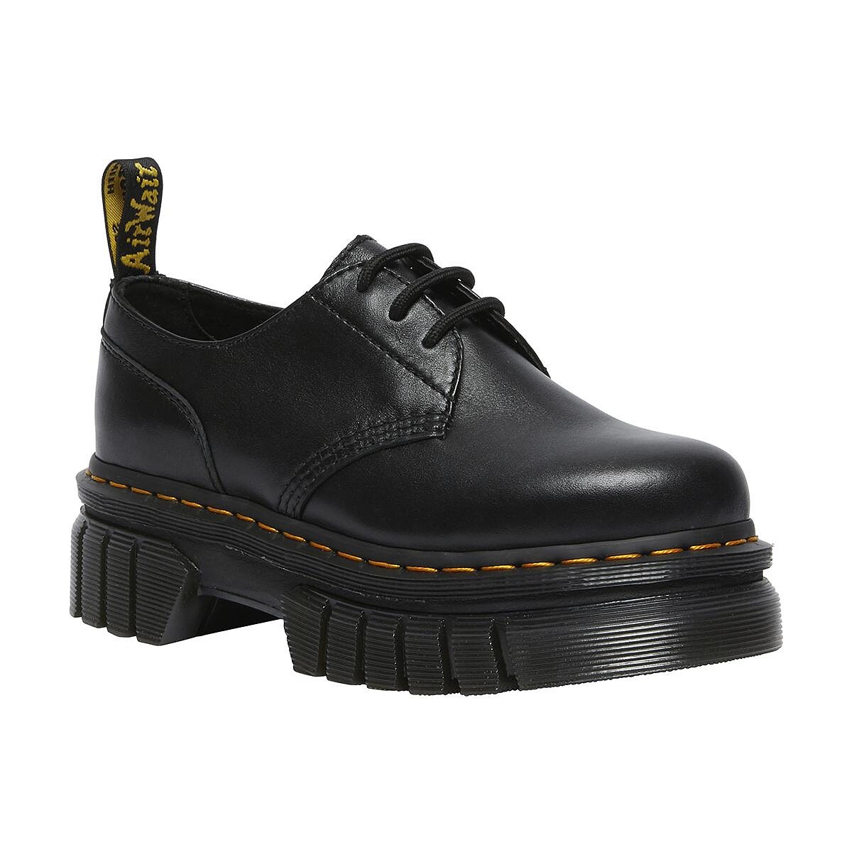 Quad Neoteric Audrick 三孔鞋，售價NT$7,480