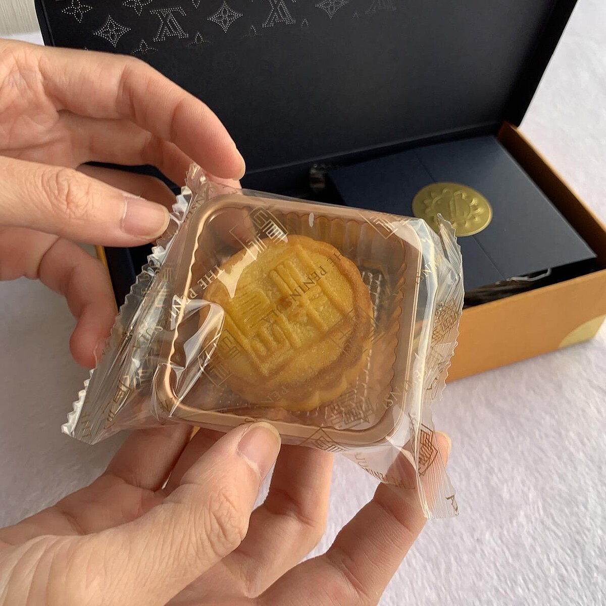 LV行李箱月餅禮盒