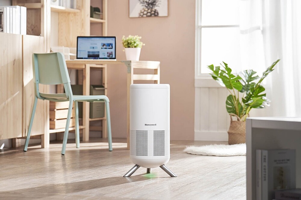 小巧精緻的機身非常適合在室內各角落擺放。