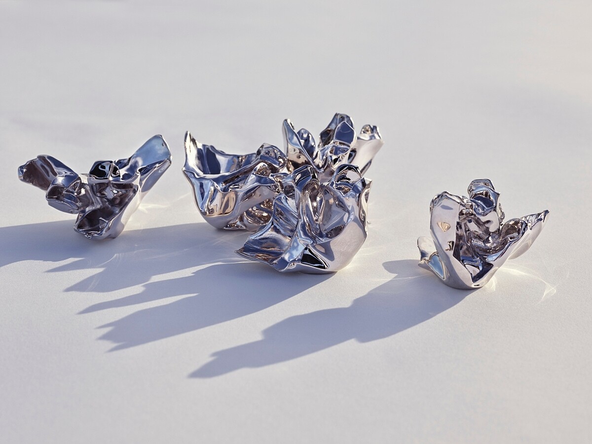 建築大師Frank Gehry為LV路易威登2021年Les Extraits頂級香水系列設計的瓶蓋。