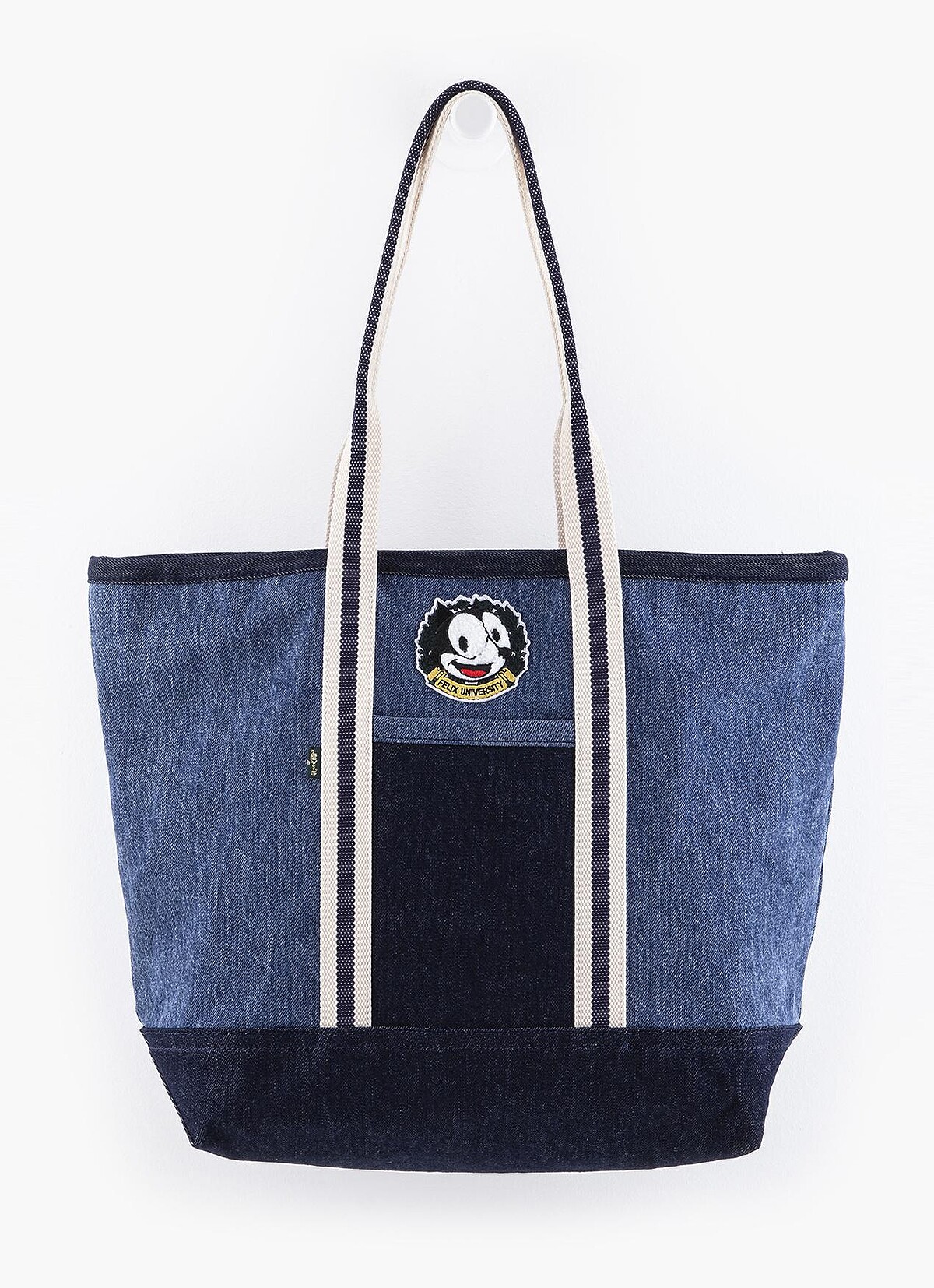 Levi&rsquo;s X Felix the Cat聯名托特包，售價NT$1,690