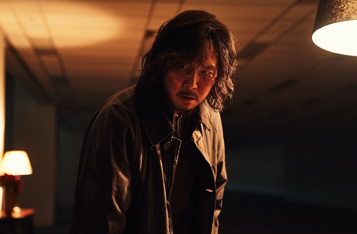 《魷魚遊戲》人性本善或本惡？李政宰 髮色大變有玄機？