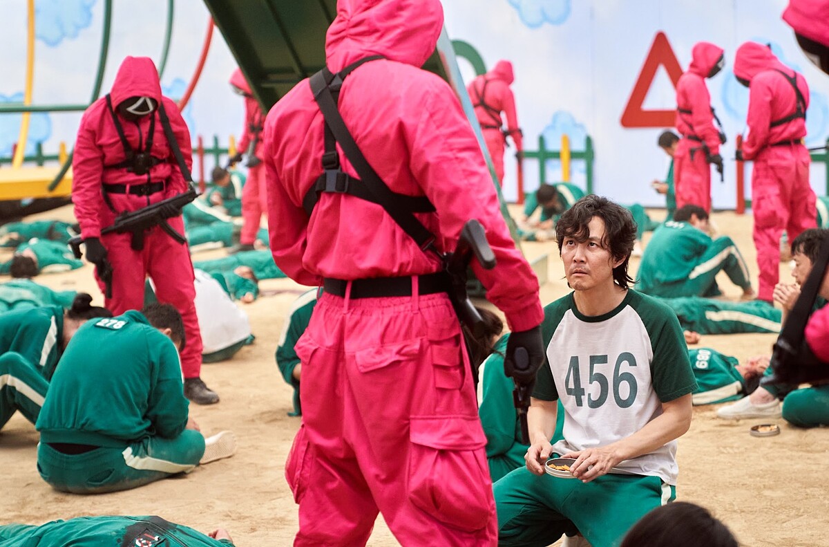 《魷魚遊戲》全球瘋「椪糖」，迷因不斷挑戰高難度！