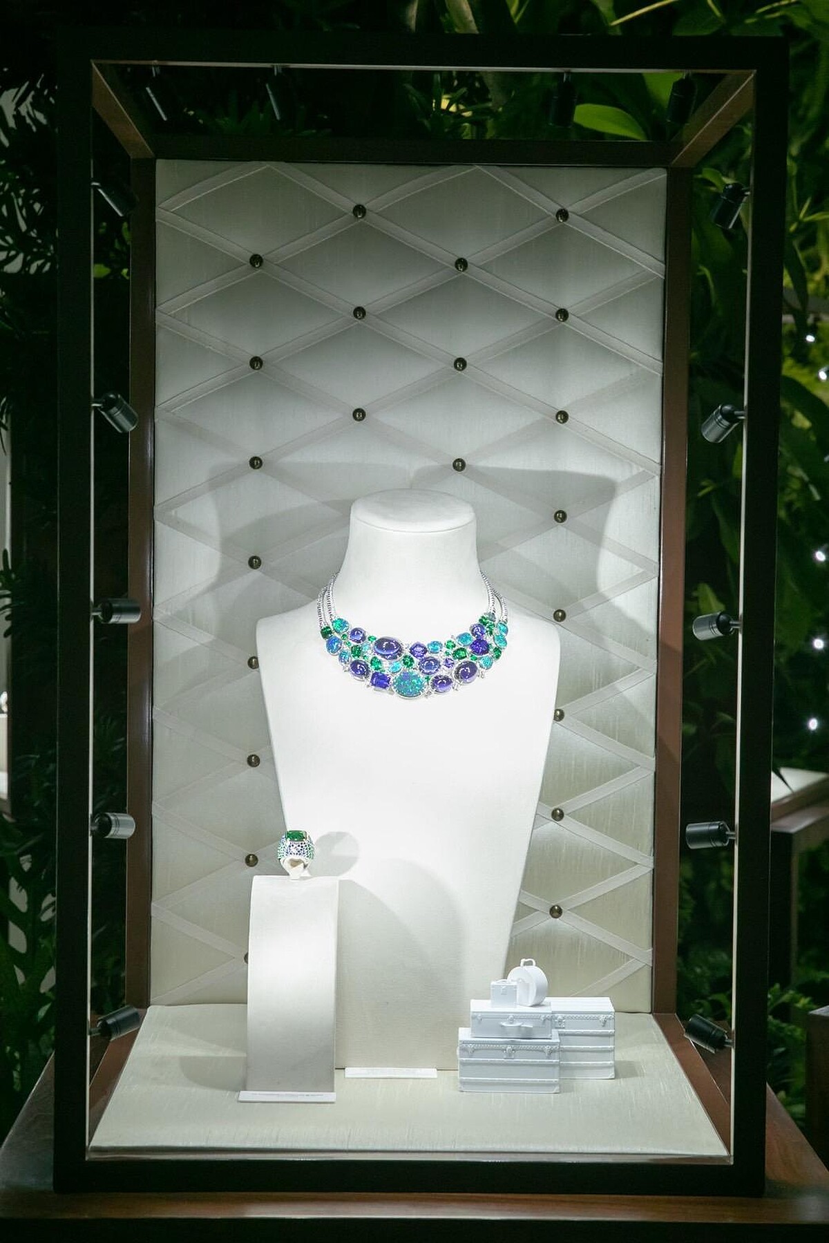 La Constellation d'Hercule (武仙座) 珠寶套組