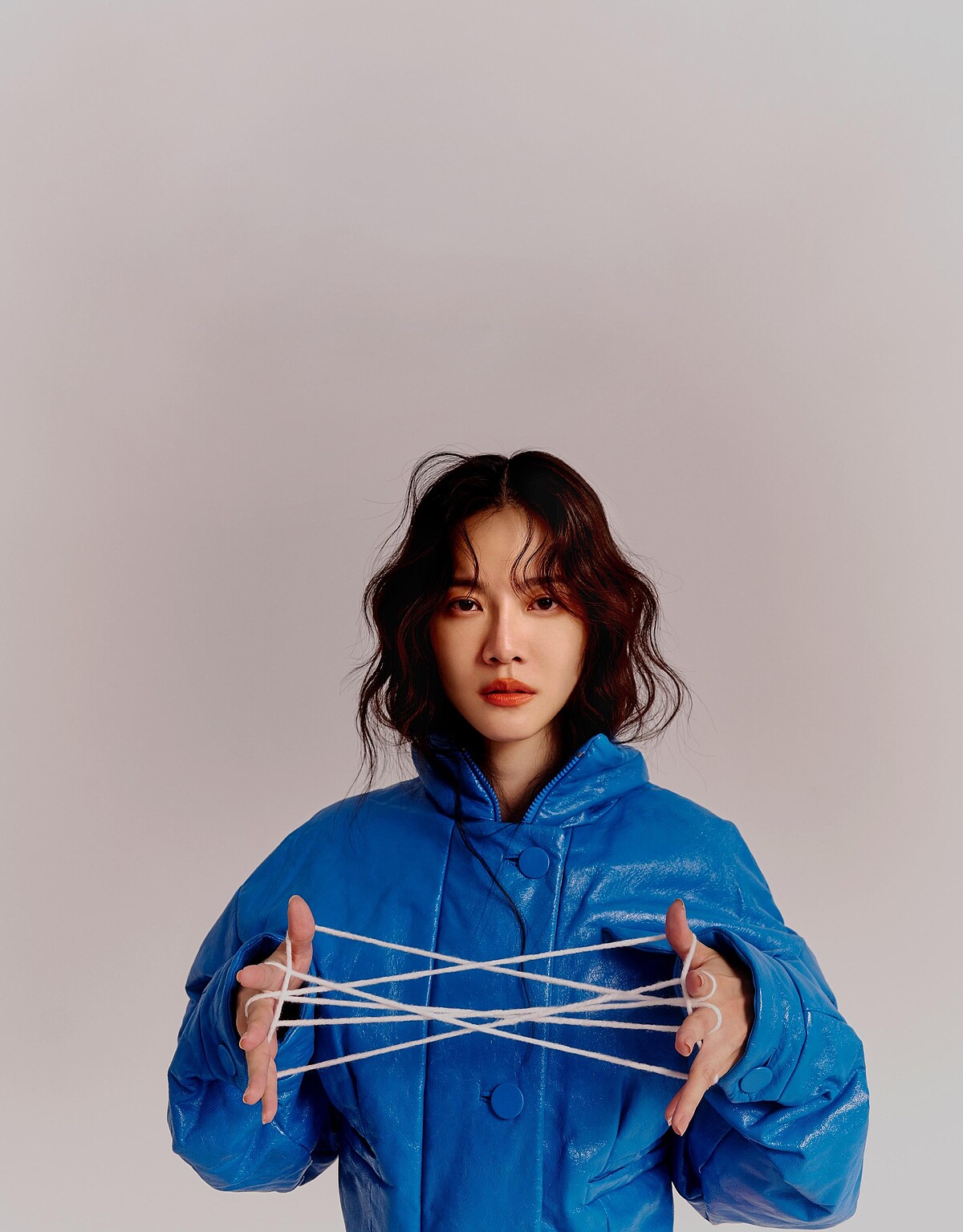 藍色鋪棉短版夾克，Tod&rsquo;s。