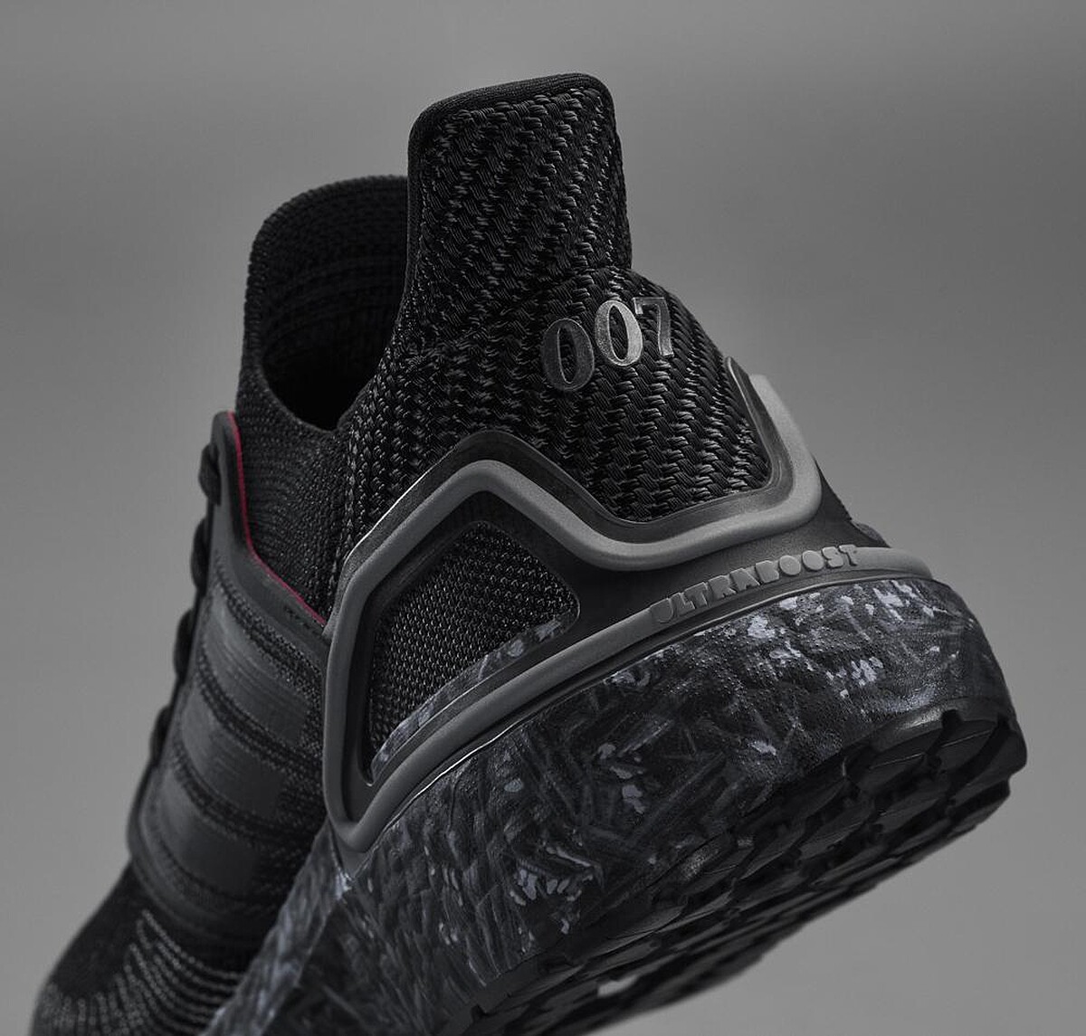 adidas X James Bond Ultraboost 20 &ldquo;Gadget&rdquo;，NT6,500