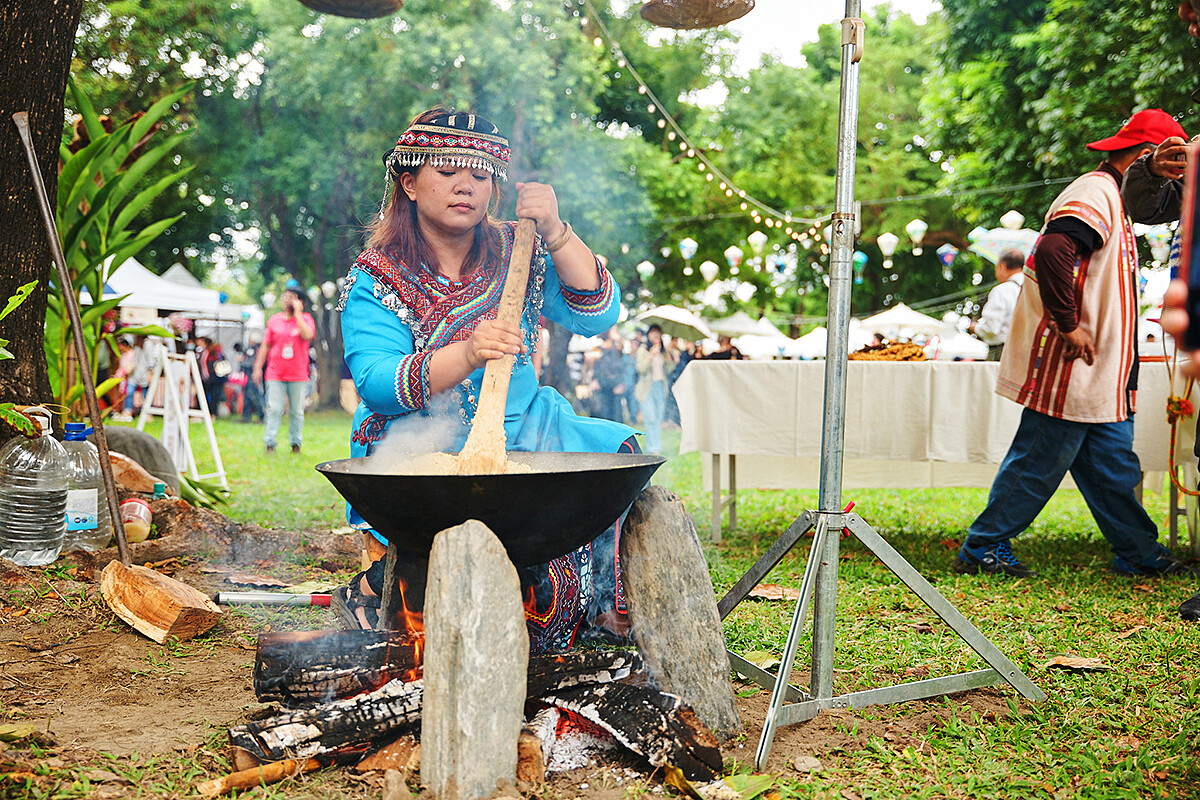 並邀請料理人在市集舉辦講座內分享。