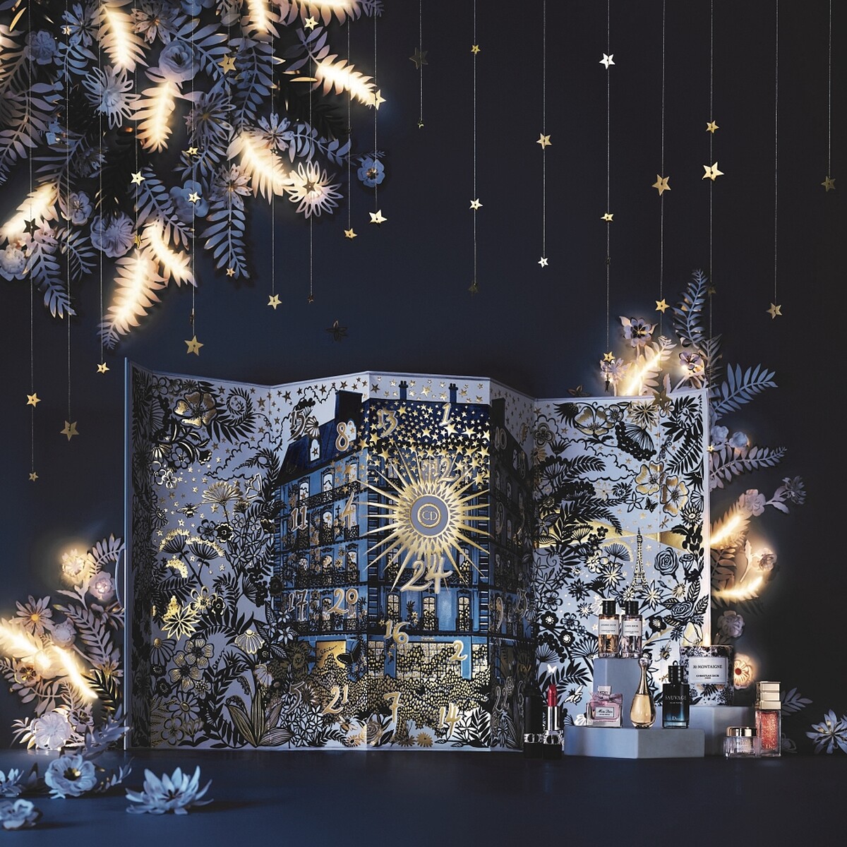 DIOR迪奧2021繁花幻境聖誕倒數日曆,午夜藍X金的配色太美麗。